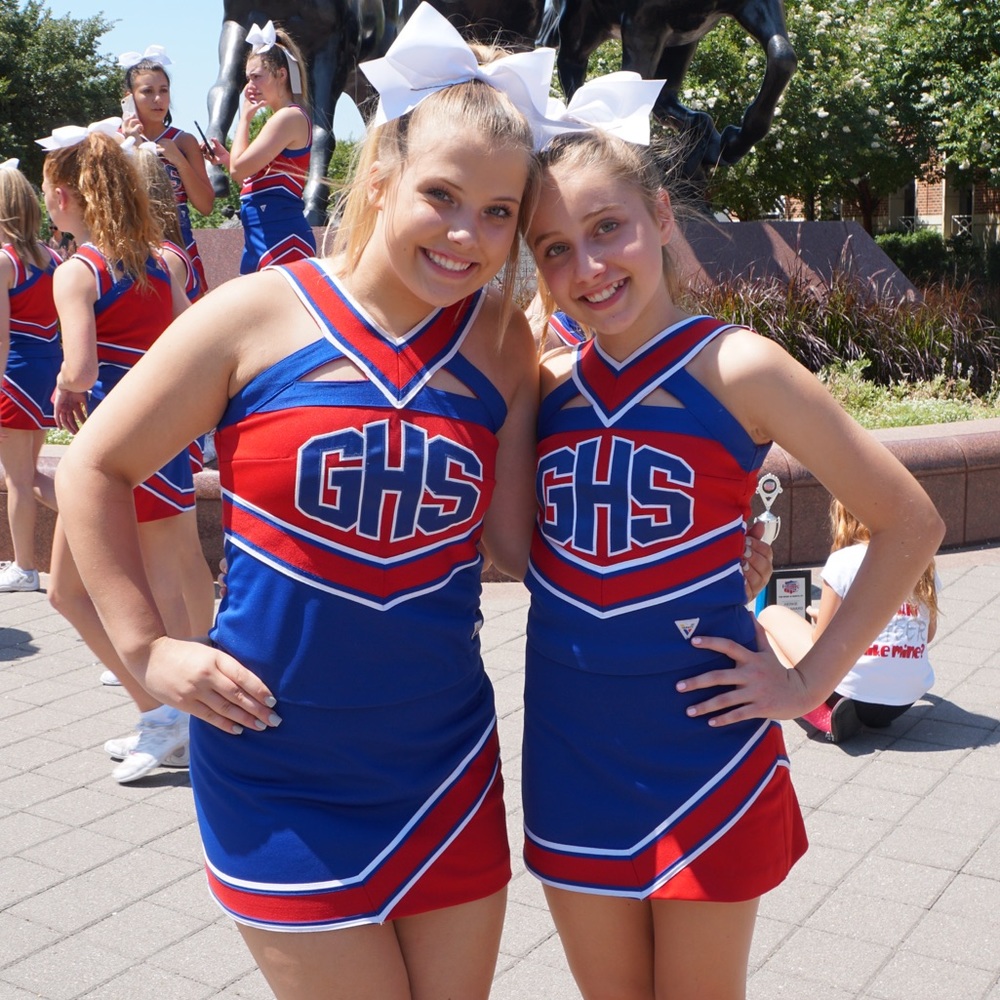 Meet your Posher, Addie